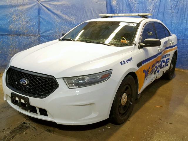 1FAHP2M82DG132187 - 2013 FORD TAURUS POL WHITE photo 2