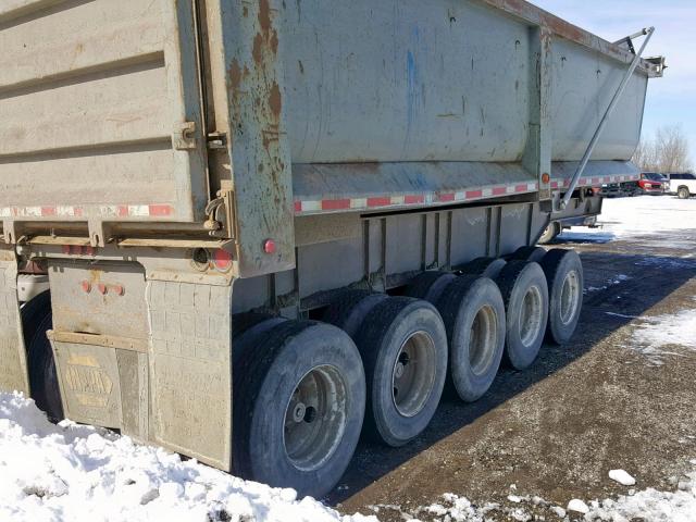 1DTD28A56PP031797 - 1993 DUMP TRAILER SILVER photo 9