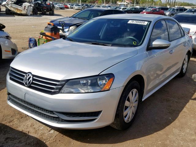 1VWAH7A36CC033681 - 2012 VOLKSWAGEN PASSAT S SILVER photo 2