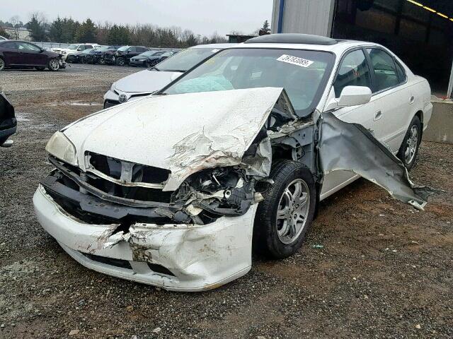 19UUA56681A006388 - 2001 ACURA 3.2TL WHITE photo 2