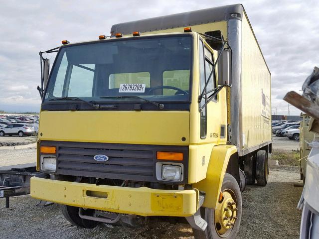 1FDWH70C5SVA35432 - 1995 FORD LOW TILT C YELLOW photo 2