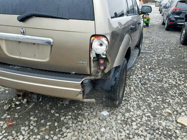 1D4HB48D65F590370 - 2005 DODGE DURANGO SL TAN photo 9