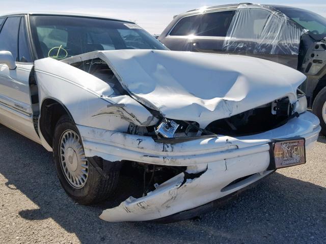 1G4HR52K7WH447290 - 1998 BUICK LESABRE LI WHITE photo 9