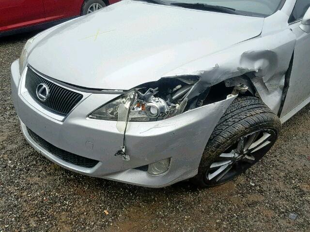 JTHBK262762003500 - 2006 LEXUS IS 250 SILVER photo 9