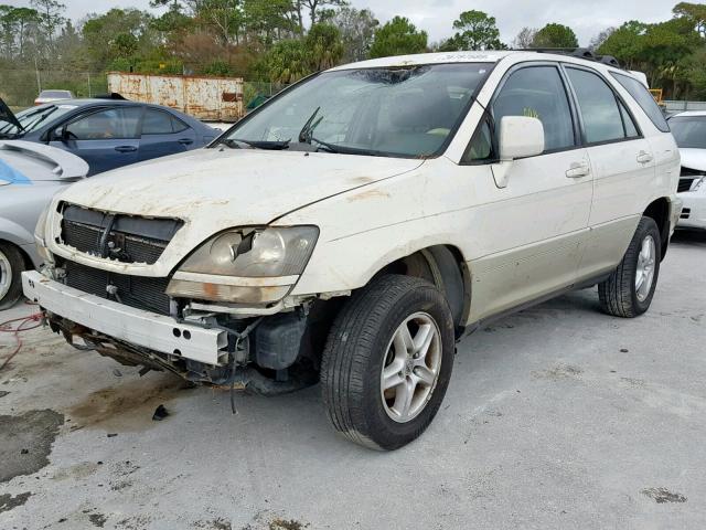 JT6GF10U1Y0047370 - 2000 LEXUS RX 300 WHITE photo 2