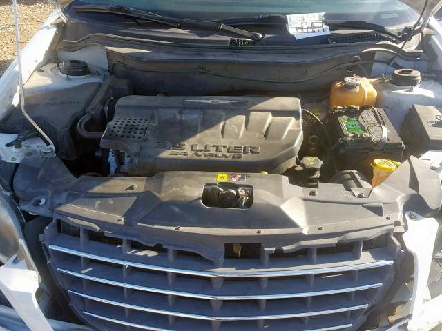 2A4GM68436R842353 - 2006 CHRYSLER PACIFICA T WHITE photo 7