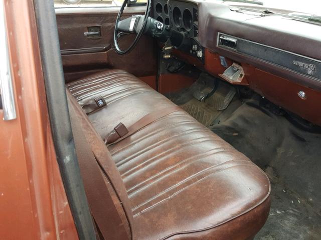 1GBHC34M1DV113915 - 1983 CHEVROLET C30 BROWN photo 5