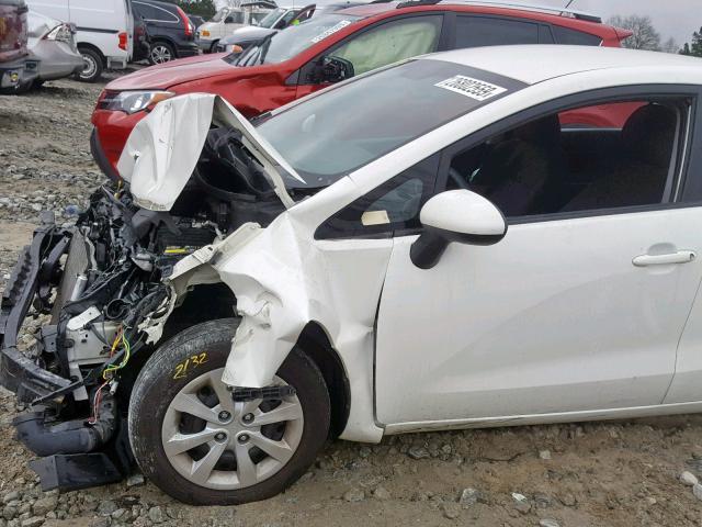 KNADM4A36G6544660 - 2016 KIA RIO LX WHITE photo 9