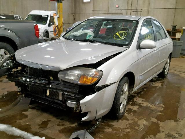 KNAFE221095646066 - 2009 KIA SPECTRA EX SILVER photo 2