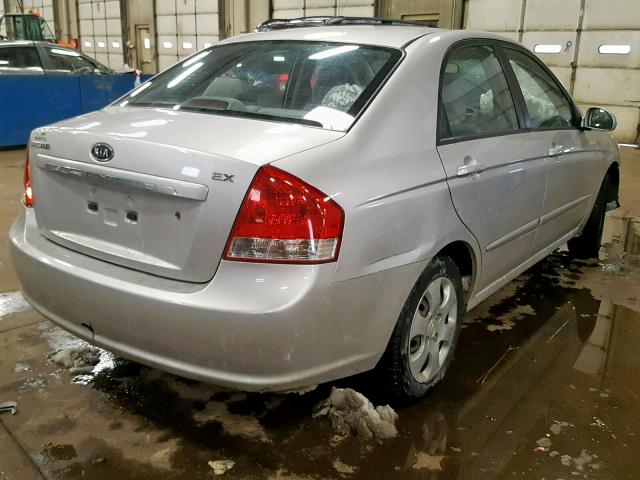 KNAFE221095646066 - 2009 KIA SPECTRA EX SILVER photo 4