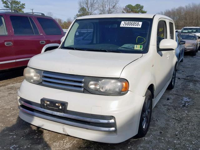 JN8AZ2KR5AT151633 - 2010 NISSAN CUBE BASE WHITE photo 2