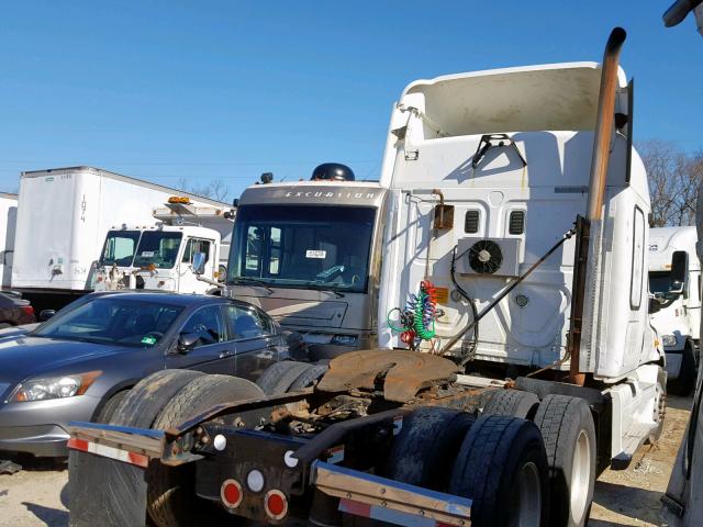 1FUJGLDR89LAG8575 - 2009 FREIGHTLINER CASCADIA 1 WHITE photo 4