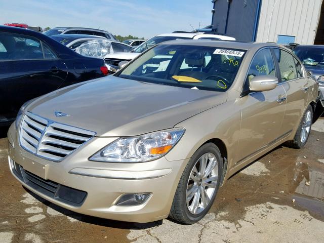 KMHGC4DF6AU109757 - 2010 HYUNDAI GENESIS 4. BEIGE photo 2