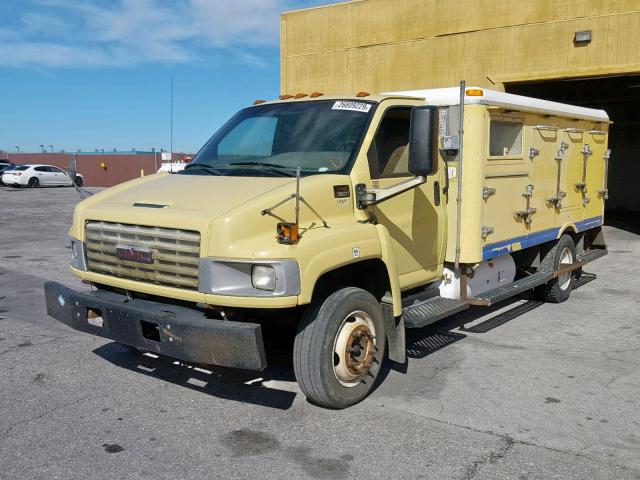 1GDJ5C1G96F904739 - 2006 GMC C5500 C5C0 YELLOW photo 2