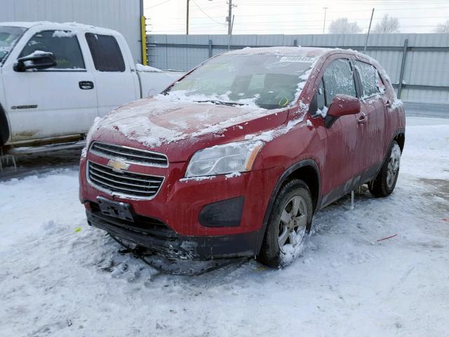 KL7CJPSB3FB259478 - 2015 CHEVROLET TRAX 1LS MAROON photo 2