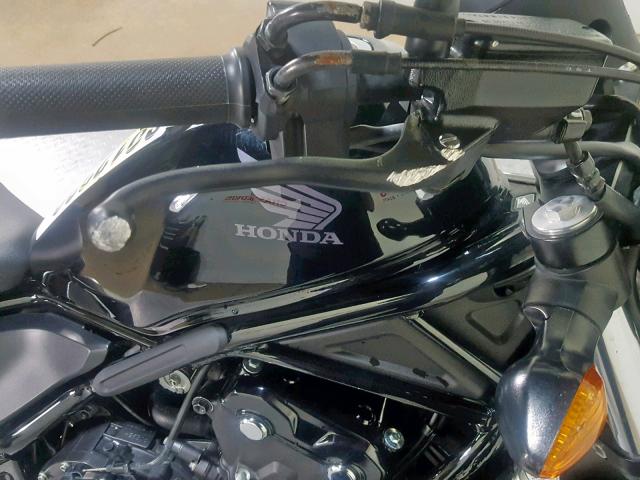 MLHPC560XJ5101817 - 2018 HONDA CMX500 BLACK photo 13