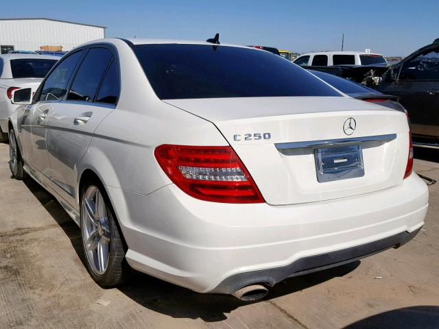 WDDGF4HB6CR214930 - 2012 MERCEDES-BENZ C 250 WHITE photo 3