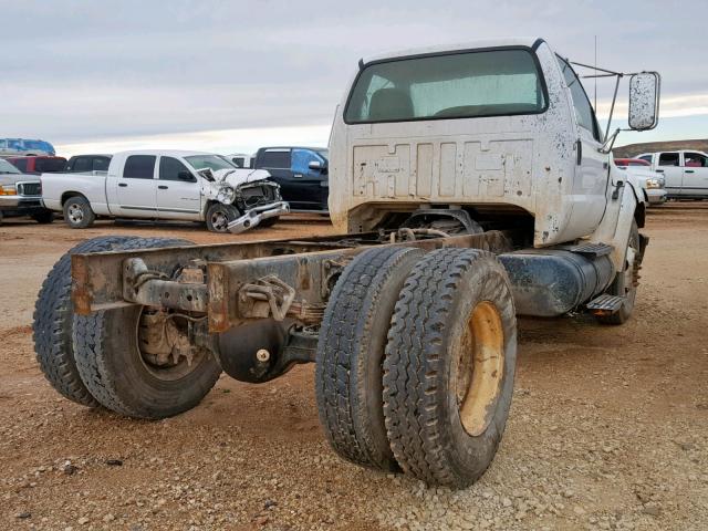 3FRNF65915V120471 - 2005 FORD F650 SUPER WHITE photo 4