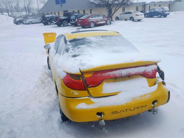 1G8ZY12751Z111179 - 2001 SATURN SC2 YELLOW photo 3