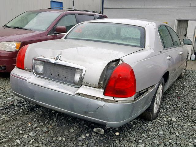 1LNHM82W36Y608690 - 2006 LINCOLN TOWN CAR S SILVER photo 4