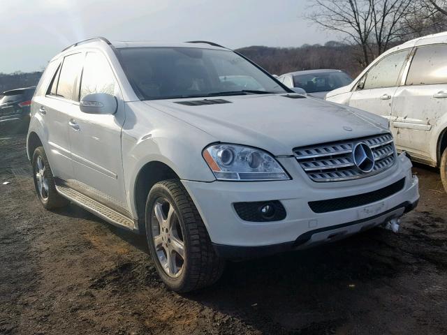 4JGBB86E98A404937 - 2008 MERCEDES-BENZ ML 350 WHITE photo 1