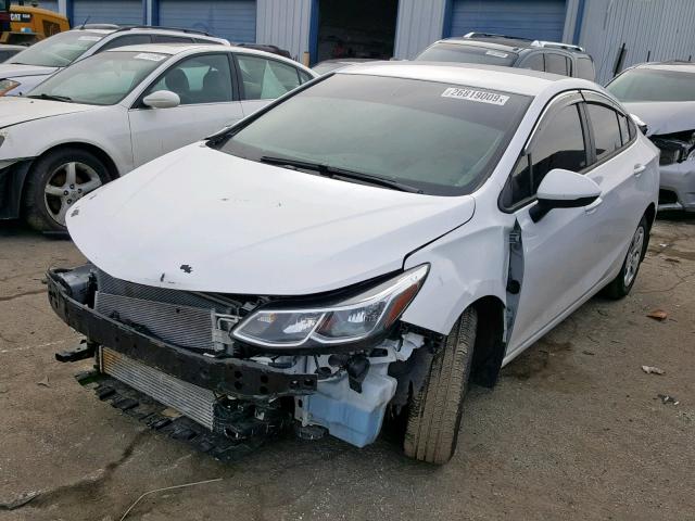 1G1BC5SM2J7120526 - 2018 CHEVROLET CRUZE LS WHITE photo 2