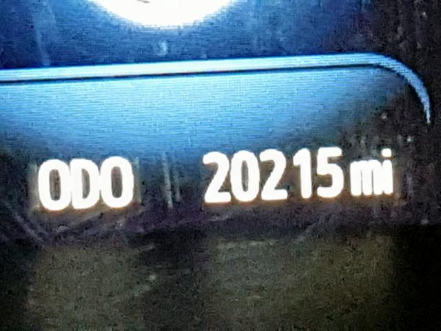 4T1BK1EB3JU265794 - 2018 TOYOTA AVALON XLE WHITE photo 8