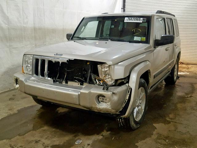 1J8HG48K27C598816 - 2007 JEEP COMMANDER SILVER photo 2