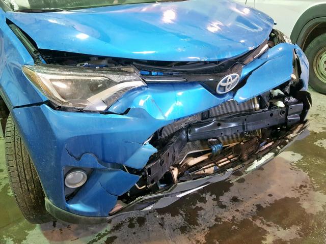 JTMRJREV3GD038659 - 2016 TOYOTA RAV4 HV XL BLUE photo 9