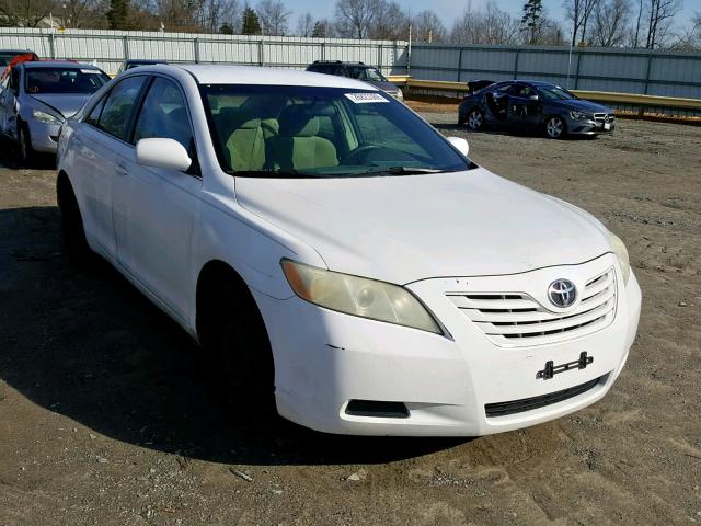 4T1BE46K97U600699 - 2007 TOYOTA CAMRY LE WHITE photo 1