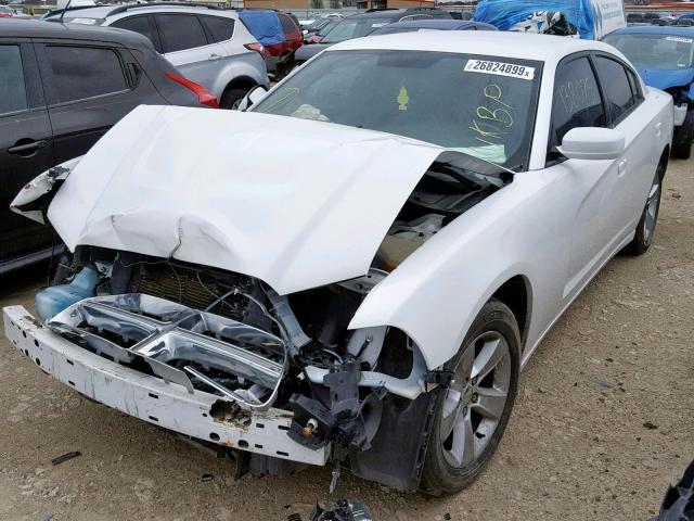 2B3CL3CG3BH566491 - 2011 DODGE CHARGER WHITE photo 2