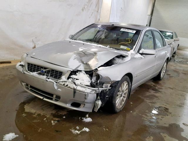 YV1TS91Z941360726 - 2004 VOLVO S80 T6 SILVER photo 2