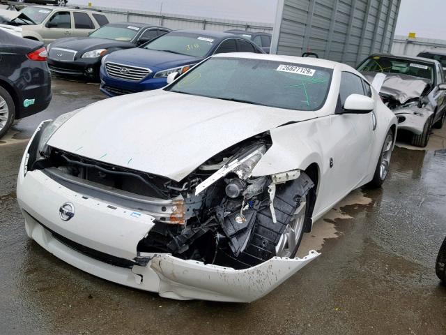 JN1AZ4EH9BM555365 - 2011 NISSAN 370Z BASE WHITE photo 2