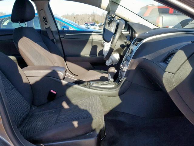 1G1ZC5E05CF265477 - 2012 CHEVROLET MALIBU 1LT ყავისფერი ფოტო 5