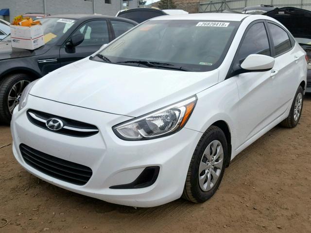 KMHCT4AE9HU248186 - 2017 HYUNDAI ACCENT SE WHITE photo 2