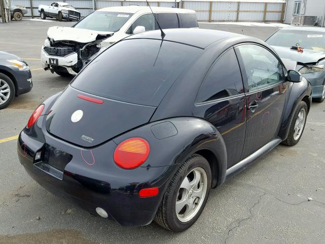 3VWBK31C55M416415 - 2005 VOLKSWAGEN NEW BEETLE BLACK photo 4