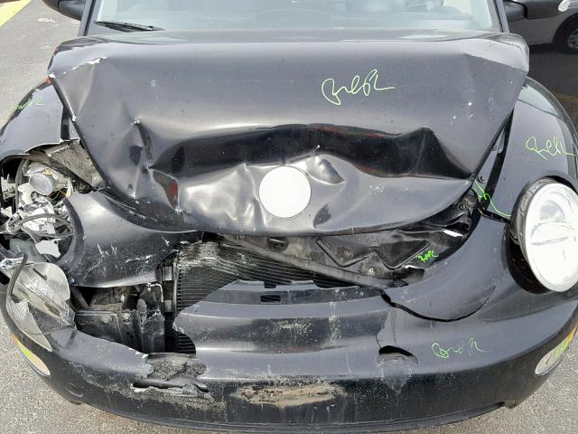 3VWBK31C55M416415 - 2005 VOLKSWAGEN NEW BEETLE BLACK photo 7