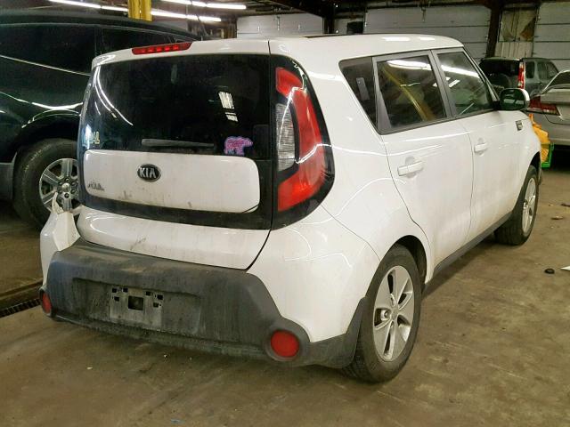 KNDJN2A29E7067597 - 2014 KIA SOUL WHITE photo 4