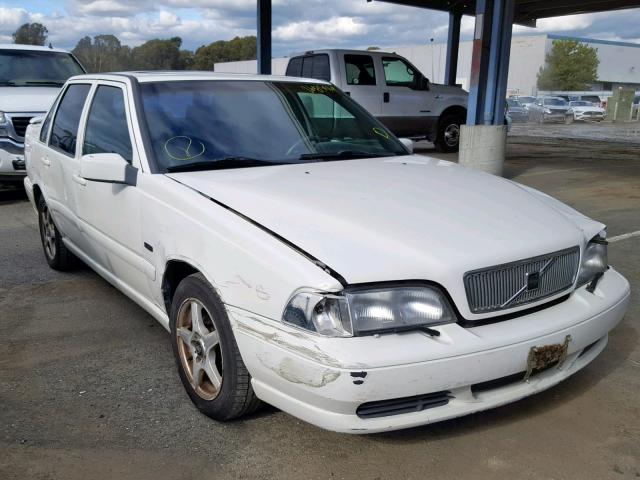 YV1LS5570W1502708 - 1998 VOLVO S70 WHITE photo 1