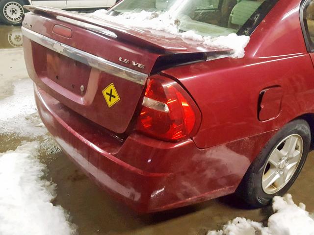 1G1ZT54835F133490 - 2005 CHEVROLET MALIBU LS RED photo 9
