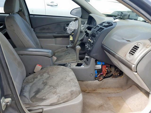 1G1ZS58F57F311835 - 2007 CHEVROLET MALIBU LS CHARCOAL photo 5