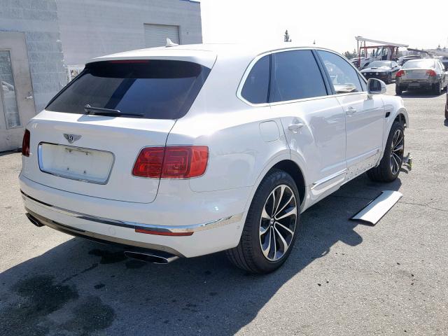 SJAAC2ZV4JC017360 - 2018 BENTLEY BENTAYGA WHITE photo 4