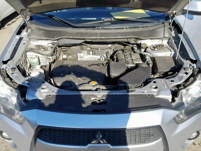 JA4AS2AW9CU003354 - 2012 MITSUBISHI OUTLANDER SILVER photo 7