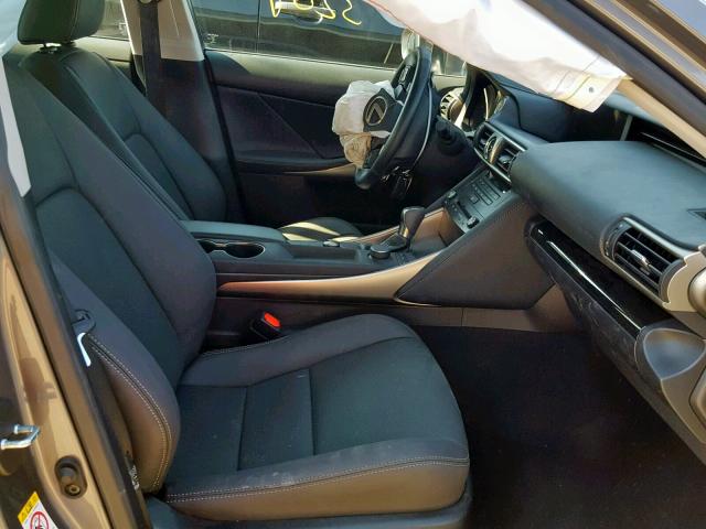 JTHBA1D25J5080745 - 2018 LEXUS IS 300 GRAY photo 5