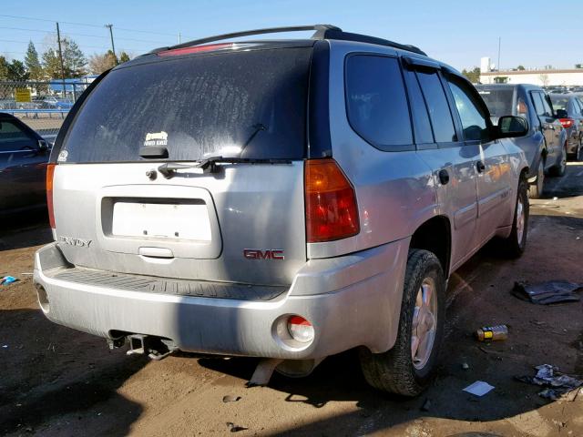 1GKDT13S152144622 - 2005 GMC ENVOY SILVER photo 4