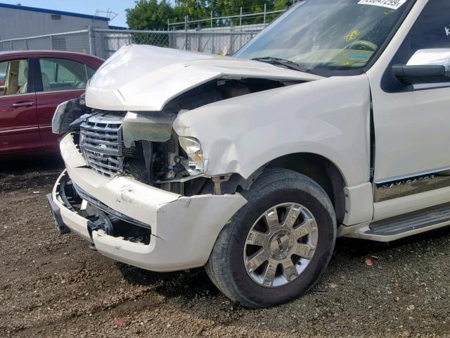 5LMFU28537LJ13985 - 2007 LINCOLN NAVIGATOR Ağ foto 9