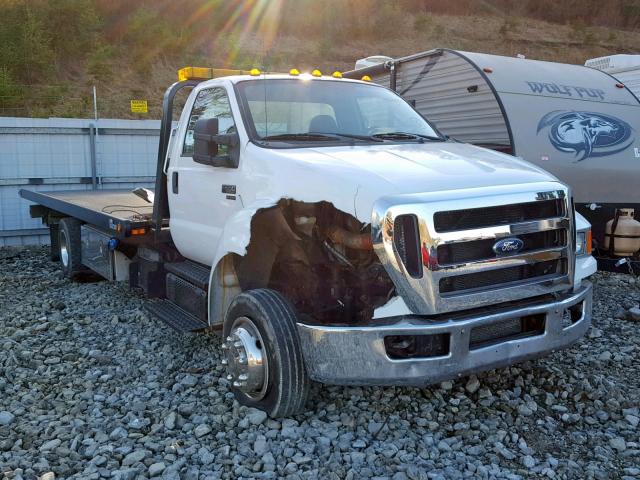 3FRNF6FC2BV086112 - 2011 FORD F650 SUPER WHITE photo 1