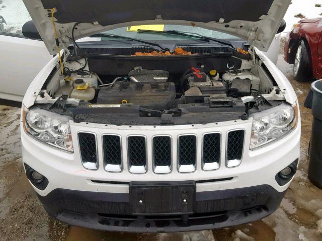 1C4NJDBB9CD635367 - 2012 JEEP COMPASS SP WHITE photo 7