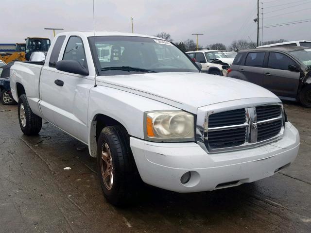 1D7HE42K66S671038 - 2006 DODGE DAKOTA SLT WHITE photo 1