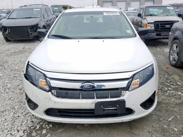 3FAHP0GA2CR107445 - 2012 FORD FUSION S WHITE photo 7